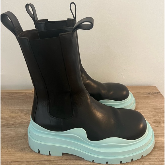 BOTTEGA VENETA  IT-44 - Picture 1 of 7